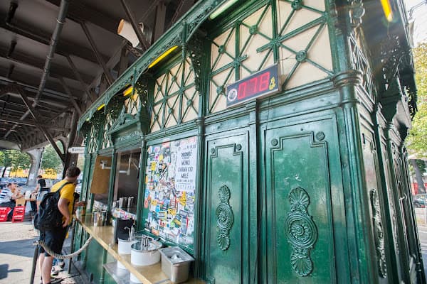 Burgermeister Schlesisches Tor — gluten-free restaurant in Berlin
