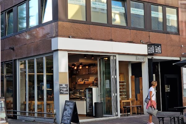 ZEIT FÜR BROT — gluten-free restaurant in Frankfurt