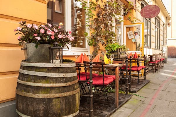 Piccolo Paradiso Vegetarisches Bio Restaurant — gluten-free restaurant in Hamburg