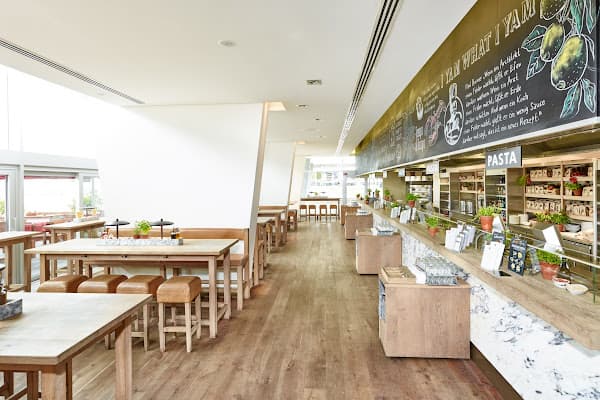 VAPIANO Dresden Petersburger Straße — gluten-free restaurant in Dresden