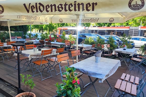 Speisegaststätte Kniedlas Hueddn — gluten-free restaurant in Nuremberg