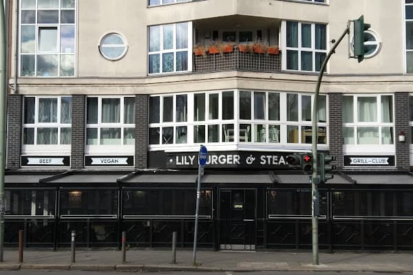 Lily Burger "Beef & Vegan Grill-Club“ — gluten-free restaurant in Berlin