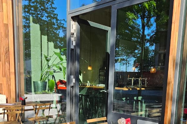 Vegan Pizza Bar — gluten-free restaurant in Utrecht