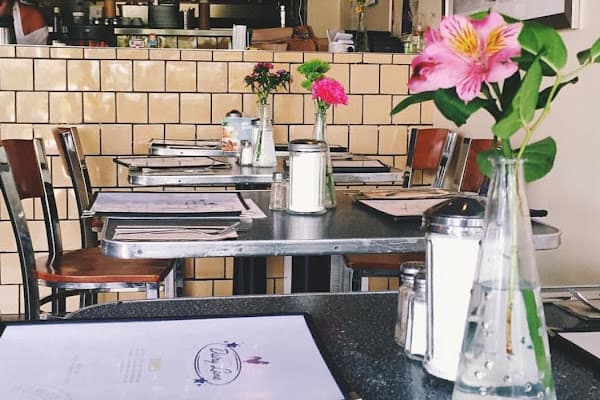 Dairy Lane Cafe — gluten-free restaurant in Calgary