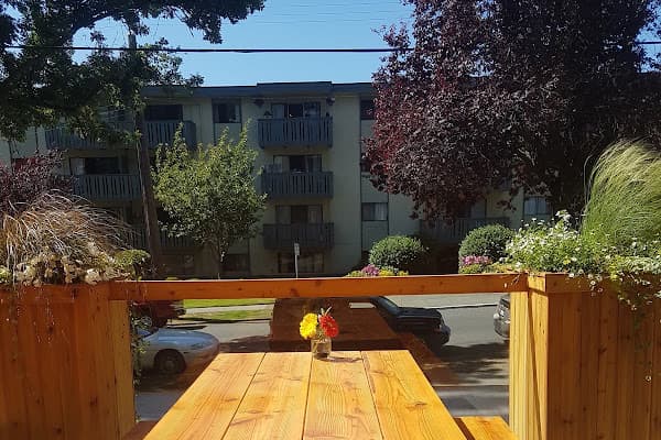 Heron Rock Bistro — gluten-free restaurant in Victoria, Vancouver Island