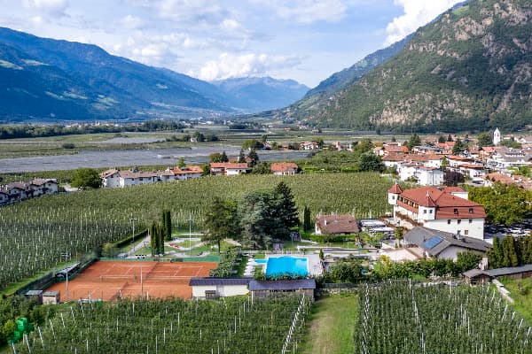 Hotel Weiss — gluten-free hotel in Partschins