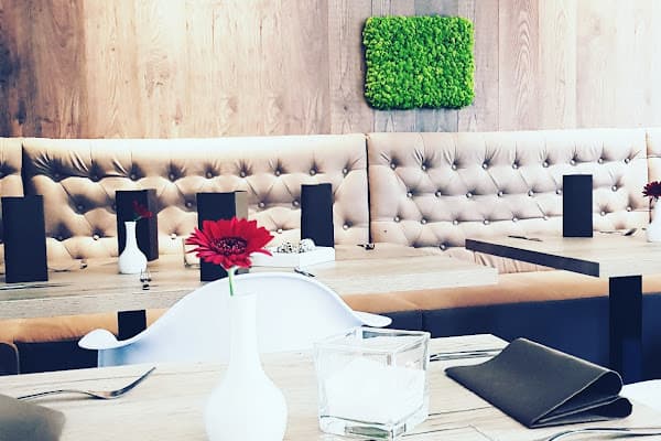 Green Elephant – Organic Restaurant — gluten-free restaurant in Munich