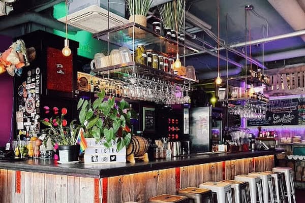 Nourish Bistro Banff — gluten-free restaurant in Banf, Canada