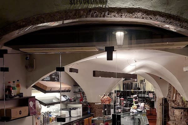 Strudel Cafe Kroll — gluten-free restaurant in Innsbruck