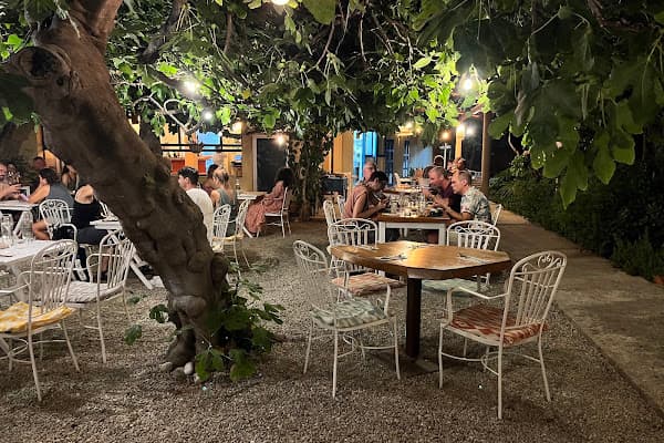 Bella Verde - Restaurante Vegano en Puerto de Pollença, Mallorca — gluten-free restaurant in Port de Pollença