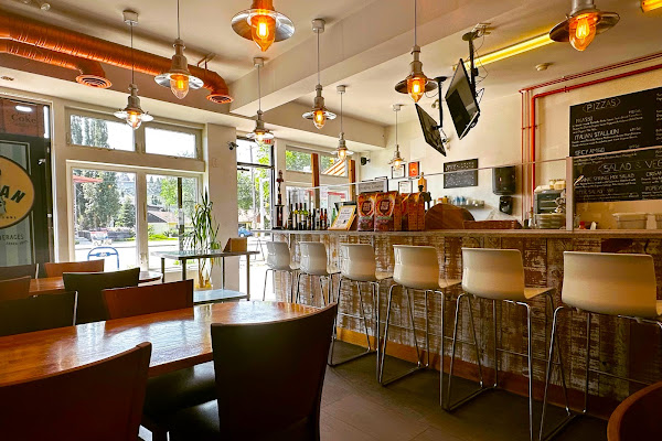 Avatara Pizza Ltd. — gluten-free restaurant in Calgary