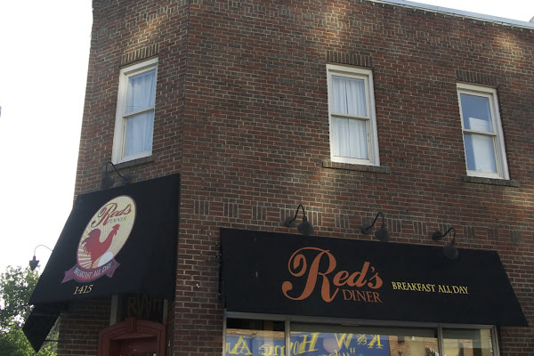 Red's Diner Fourth Street — gluten-free restaurant in Calgary
